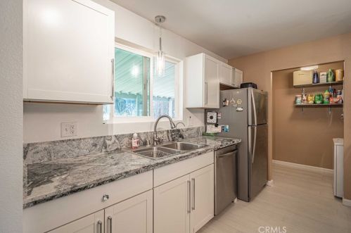 18318 Eucalyptus Ave, Lake Elsinore CA  92532-2084 exterior