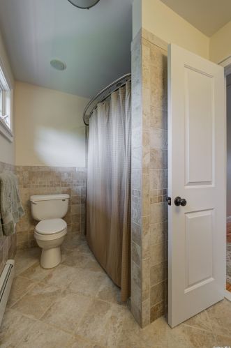 312 5th St, Elwood NY  11731-2815 exterior