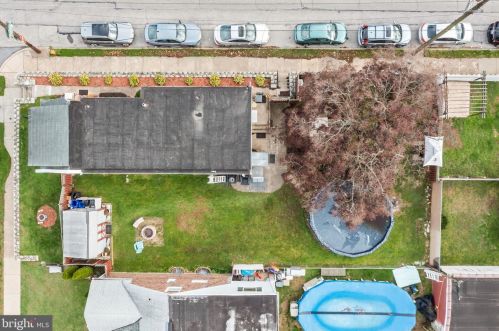 1244 Englewood St, Philadelphia, PA 19111-4222
