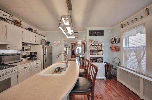 724 Milton St, Easton PA  18042-6366 exterior