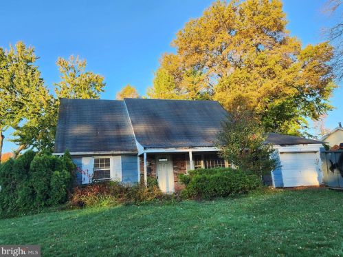 14 Goodwin Ln, Willingboro, NJ 08046-3222