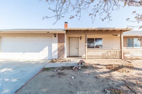 41016 179th St, Lancaster, CA 93535-7522