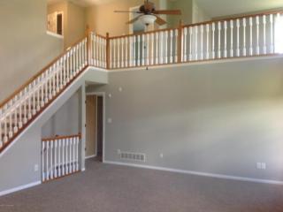 10203 Red Clover Ct, Louisville, KY 40228-1945