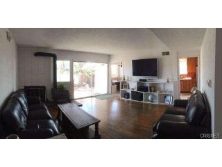 14206 Paxton St, Los Angeles, CA 91331-4405