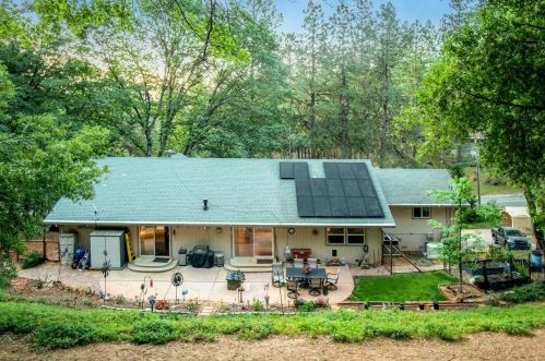 17444 Alexandra Way, Grass Valley CA  95949-7181 exterior