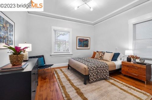 418 45 St, Oakland CA 94609-2135 exterior