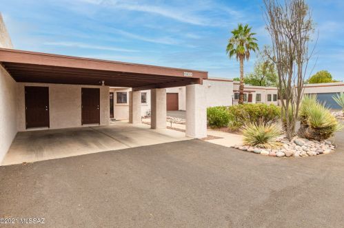 2875 Weymouth Cir, Tucson, AZ 85716-1271