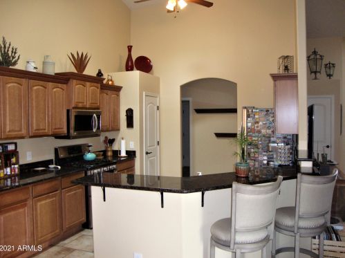 384 Desert Trail Dr, Sierra Vista, AZ 85635-4430