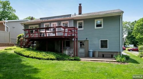 81 Mcnomee St, Oakland NJ  07436-2609 exterior