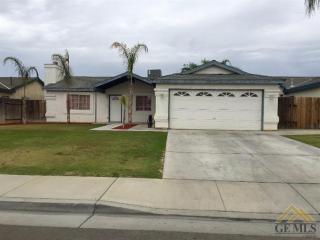 106 Coverdale Ct, Bakersfield, CA 93307-2984