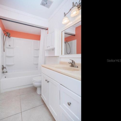 3731 Cheltenham Dr, Palm Harbor FL  34684-4512 exterior