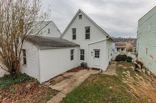 614 7th Ave, Newport, KY 41074-1148