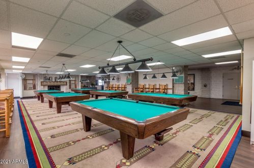 1569 Torrey Pines Ln, Chandler AZ  85249-8523 exterior