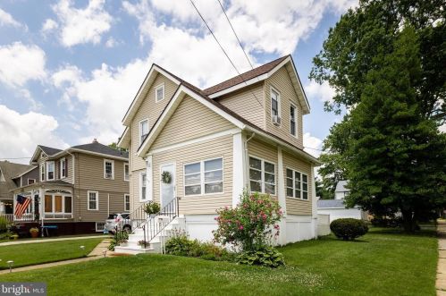 1301 Walnut Ave, Camden, NJ 08107-1857