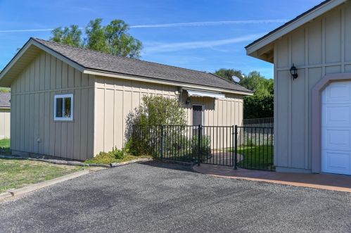 956 Alamo Pintado Rd, Solvang CA  93463-9762 exterior