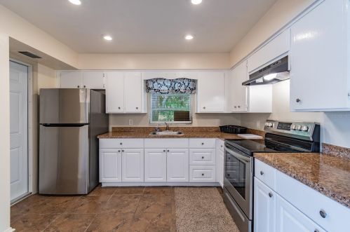 6651 Cradle Ct, New Port Richey FL  34653-3403 exterior