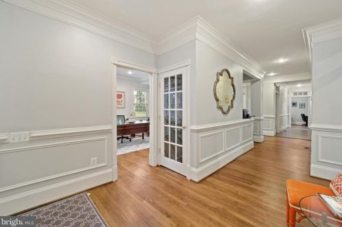 213 Loudoun St, Leesburg VA exterior