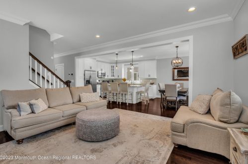 35 Laurel St, West Long Branch NJ  07764-1418 exterior
