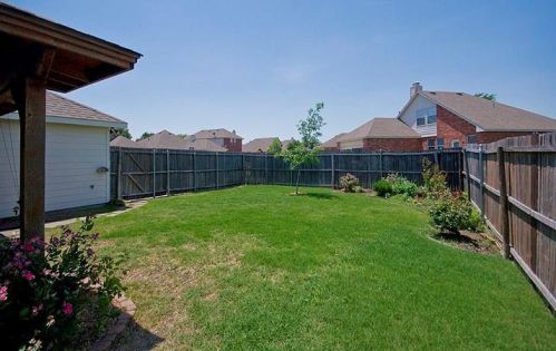 1207 Cedar Springs Dr, Allen TX  75002-0935 exterior