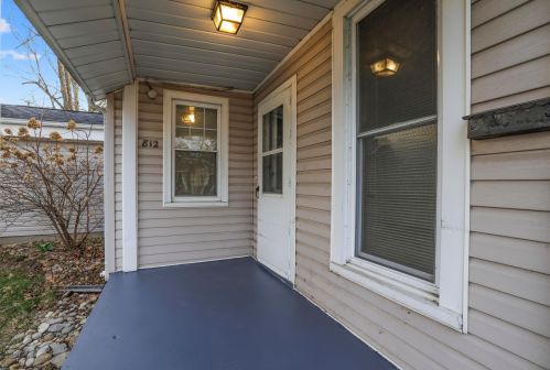 812 Main St, Washington Ch OH  43160-1954 exterior