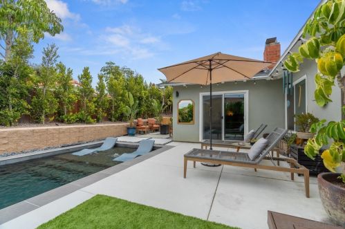 3987 Broadlawn St, San Diego CA 92111-3318 exterior