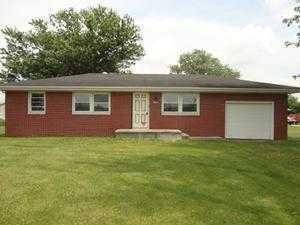 1440 Obrien St, Seymour, IN 47274-3144