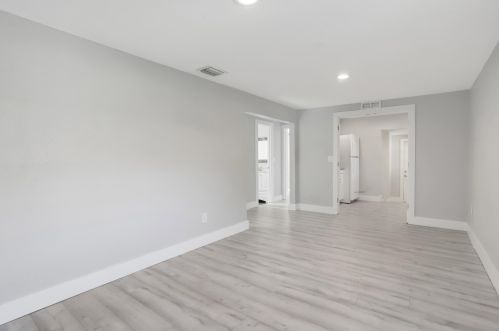 38 8th Ave, Delray Beach FL  33444-2663 exterior