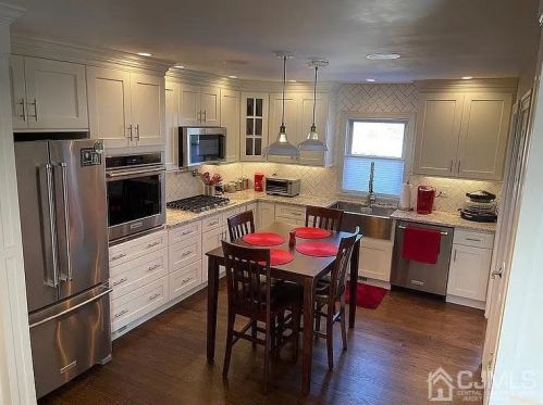 83 Mcnomee St, Oakland NJ  07436-2609 exterior