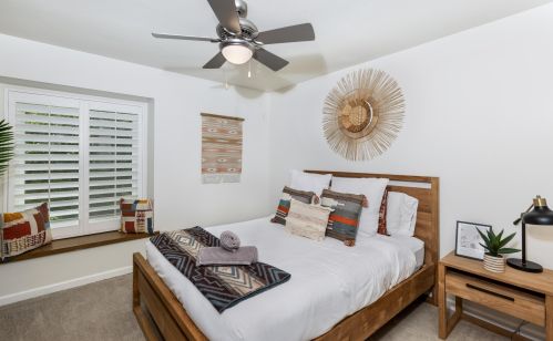 54435 Avenida Madero, La Quinta CA  92253-3620 exterior