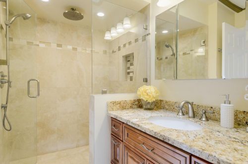 2110 Hanover St, Palo Alto CA  94306-1244 exterior