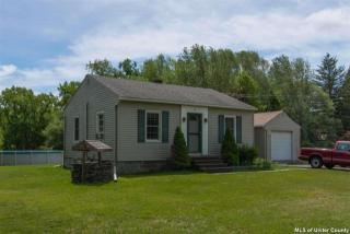 18 Brinks Ln, Hurley, NY 12443-5101