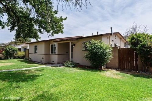 724 Winn Dr, Upland, CA 91786-4655