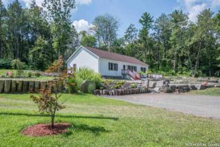 154 Marcotte Rd, Kingston, NY 12401-8305