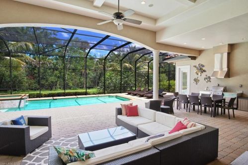 9635 Lipari Ct, Naples FL  34113-7739 exterior