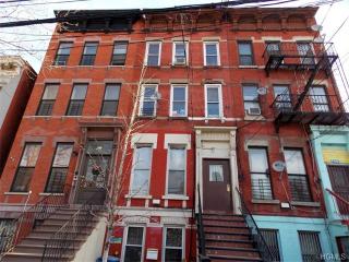 423 135th St, Bronx, NY 10454-4303