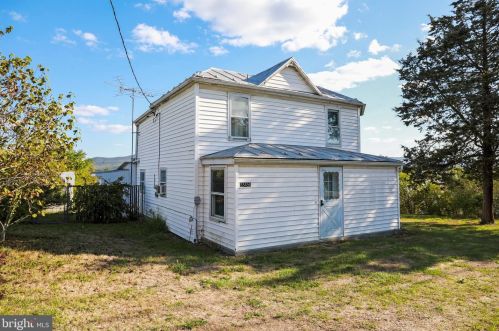 33456 Old Valley Pike, Strasburg, VA 22657-3702