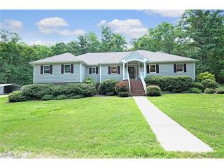 1805 Longwood Dr, Dabneys, VA 23102-2524