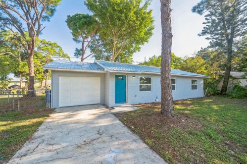 4070 46th Ln, Vero Beach, FL 32967-6316