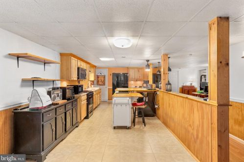 1114 Johnstown Rd, Edinburg VA  22824-2639 exterior