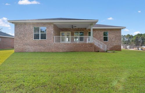 2129 Trevor Cir, Milton FL  32583-9616 exterior