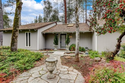 19007 Chickadee Ct, Lake Wildwood CA  95946-9644 exterior