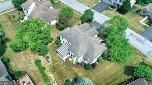 885 Crooked Stick Dr, Navy Sup Dpt PA  17050-2298 exterior