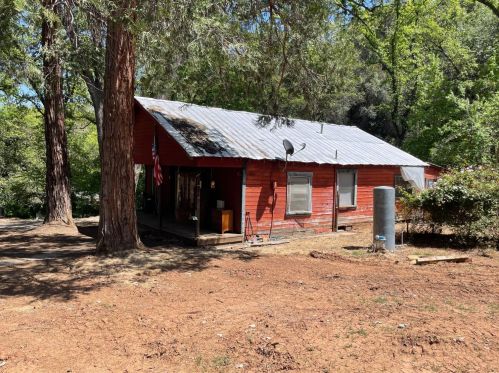 11331 Racetrack Rd, Sonora, CA 95370-9443