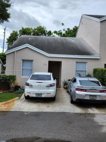5136 Pine Abbey Dr, West Palm Beach, FL 33415-7487