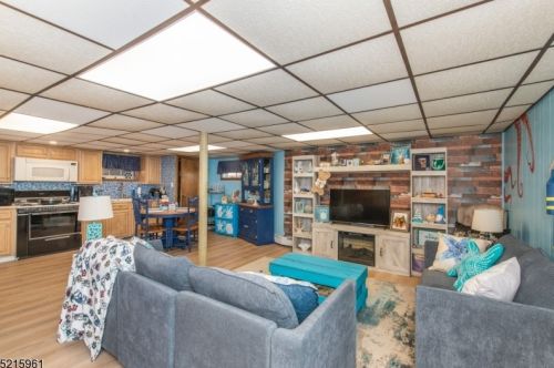 628 Main St, West Paterson NJ  07424-1020 exterior