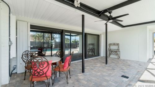 2407 Peninsula Dr, Daytona Beach FL  32118-5412 exterior