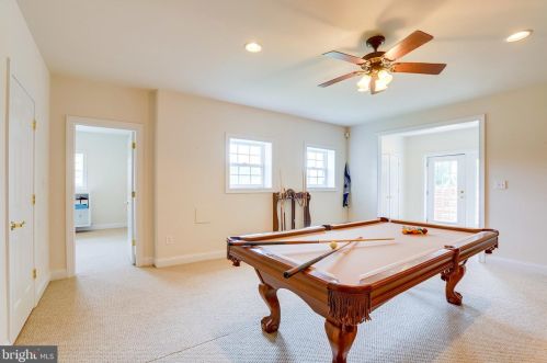 2506 Logmill Rd, Haymarket VA  20169-1417 exterior