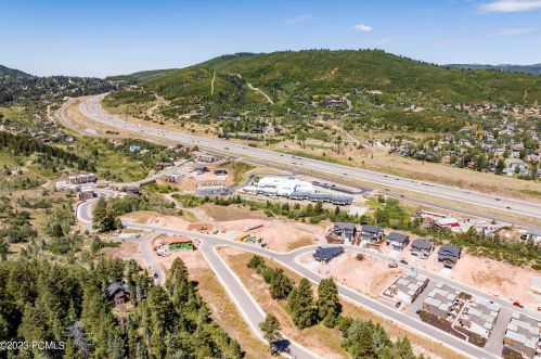 4060 Crest Ct, Park City UT  84060-7913 exterior