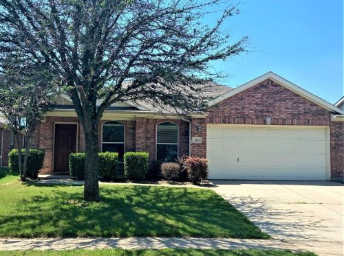 1248 Mountain Air Trl, Fort Worth, TX 76131-5445