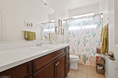 14389 Penn Foster St, Chino CA  91710-1368 exterior